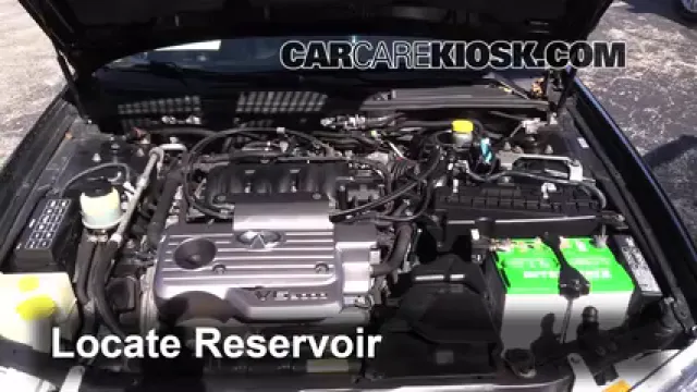 2001 Infiniti I30 T 3.0L V6 Líquido limpiaparabrisas Agregar líquido